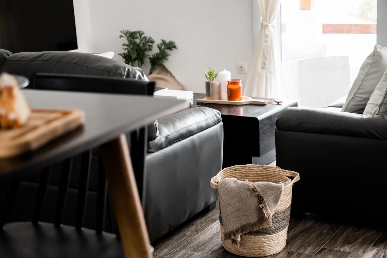 Aniko Suites Psarou Psarrou Eksteriør billede